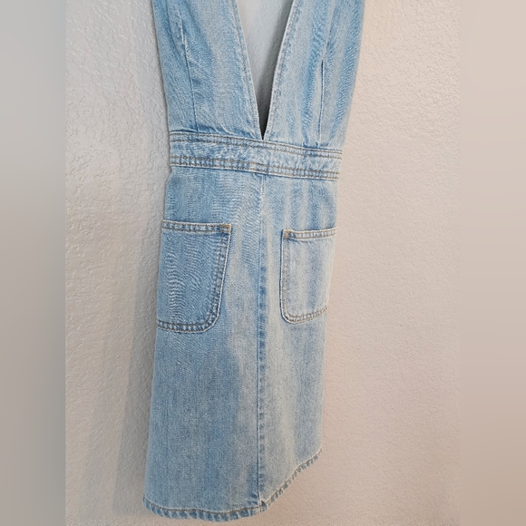Urban Outfitters BDG Plunging V-neck Pinafore Overalls Denim Dress - Picture 3 of 10